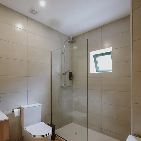 Aparthotel 888 Hostel&suites São João da Madeira