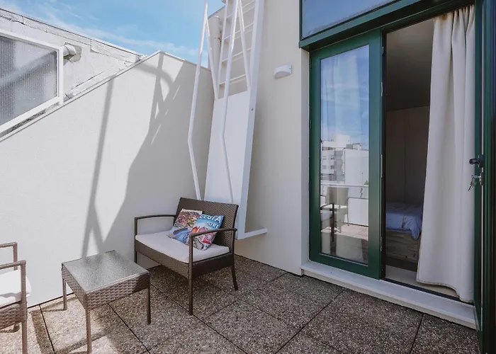 888 Hostel&suites Aparthotel