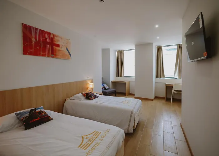 888 Hostel&suites Apartahotel *