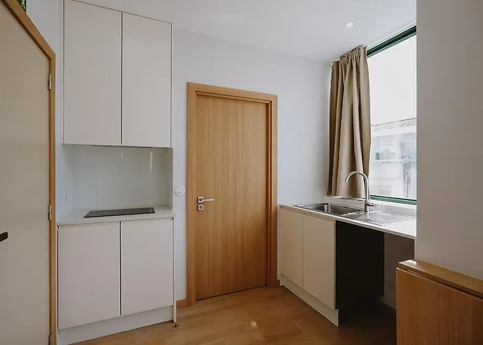 Apartahotel 888 Hostel&suites São João da Madeira