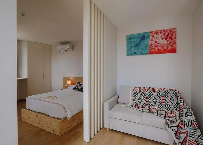 888 Hostel&suites Apartahotel