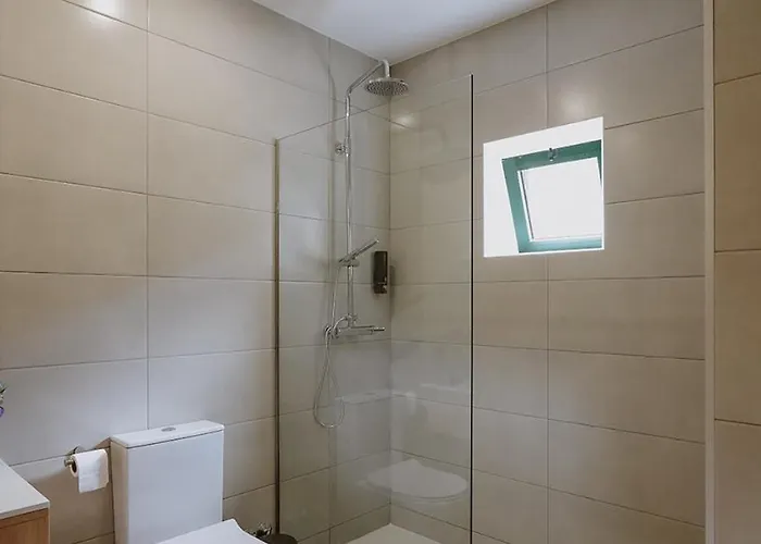 Apartahotel 888 Hostel&suites São João da Madeira